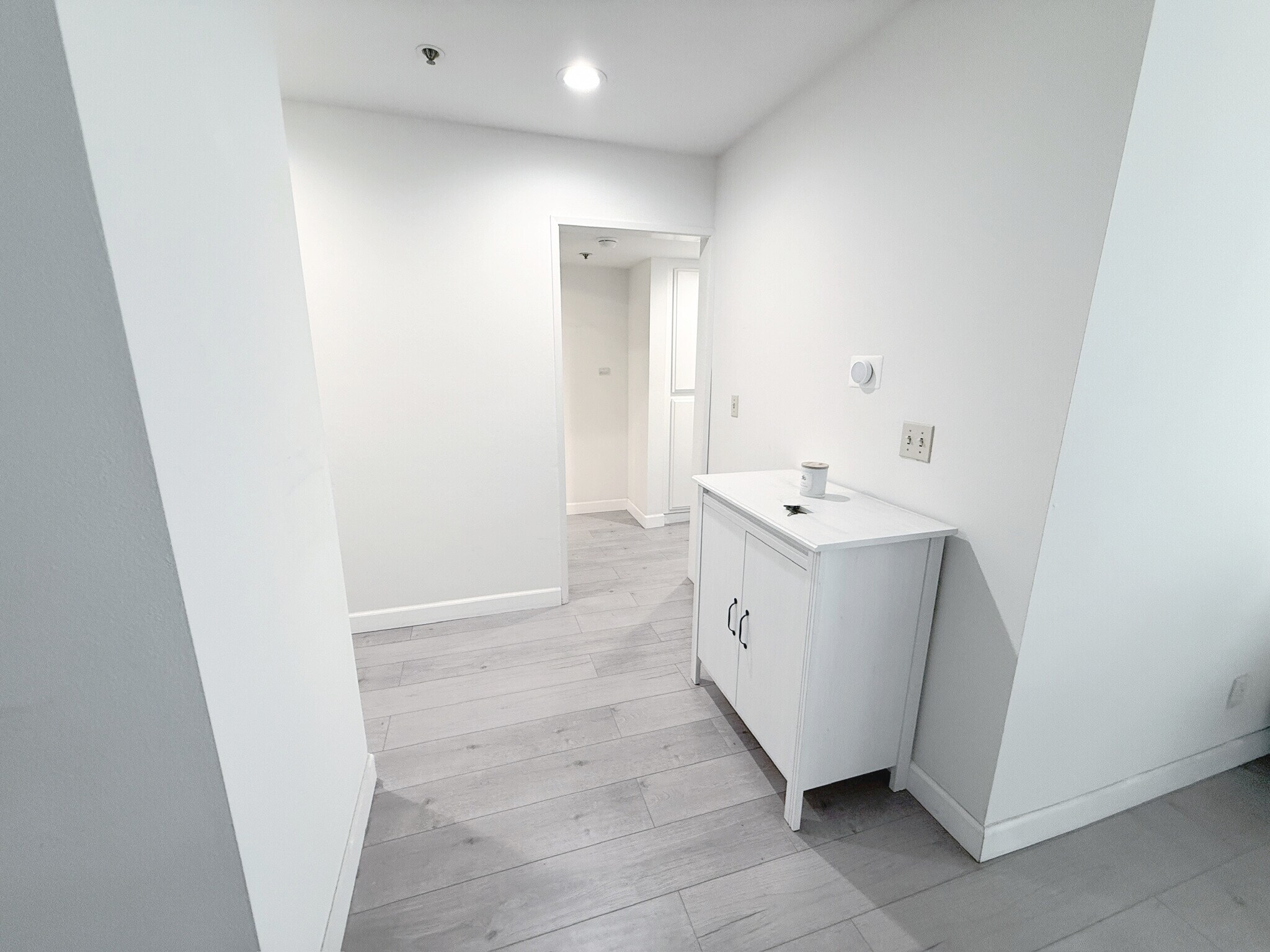 Building Photo - 222 S Central Ave