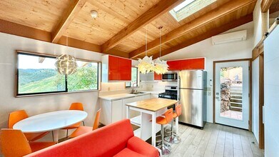 Building Photo - Beautiful Custom, Detached Guest Home on Stunning, Private, Gated, Country Property in Fallbrook!