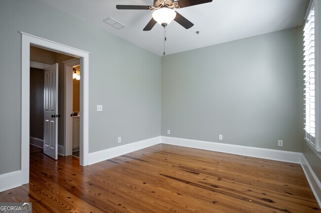 Building Photo - 83 Charter Oak Dr