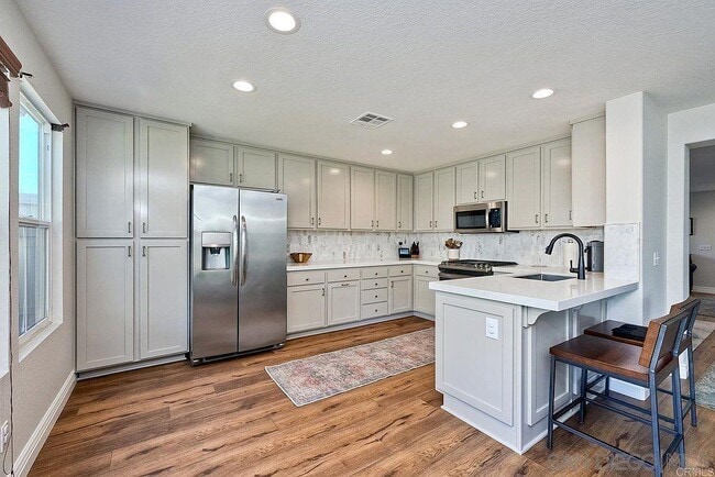Building Photo - 359 Franciscan Way