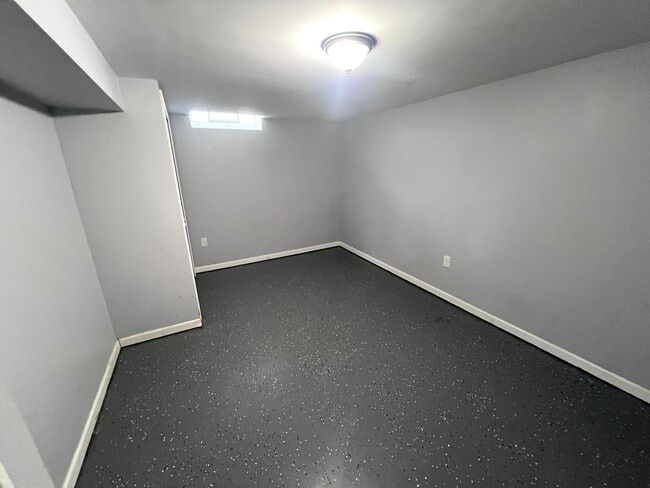 Building Photo - 2252 Winston Dr