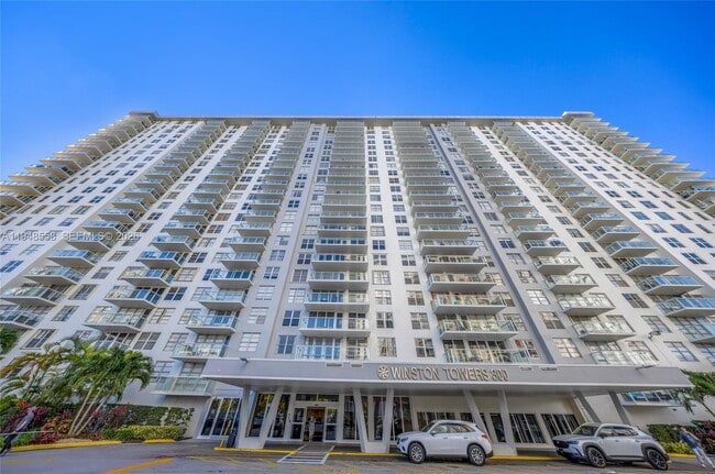 Building Photo - 230 174th St