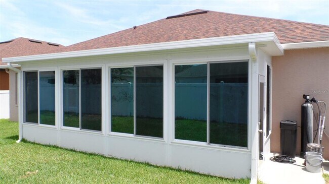 Building Photo - 1029 Millebourne Way