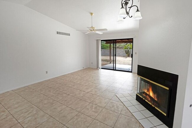 Building Photo - Pending/ Rented - Stylish & Bright 3-Bed Oasis with Desert Backyard – Sunset Point II Luxury Living