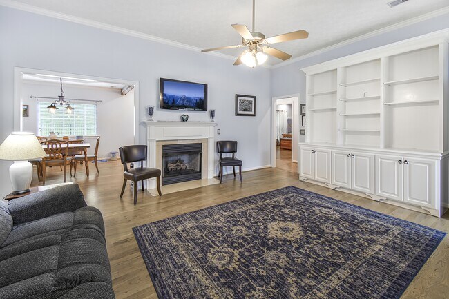 Building Photo - 1009 Stafford Ct