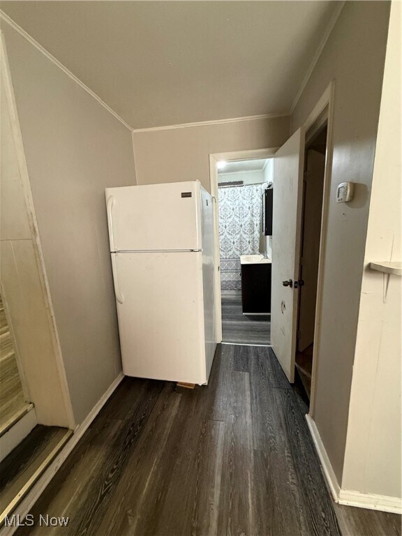 Building Photo - 320 Woodlawn Ave