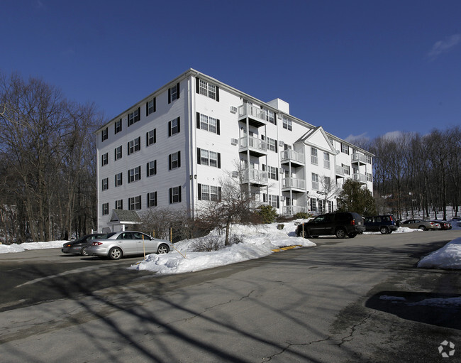 Liberty Place Apartments - 500-600 Pennsylvania Ave Leominster MA 01453 ...