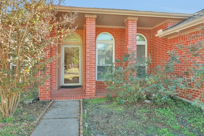 Building Photo - 10822 Oak Acres Dr