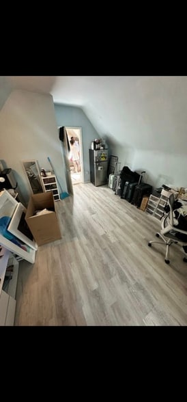 Primary Photo - 2767 John F. Kennedy Blvd