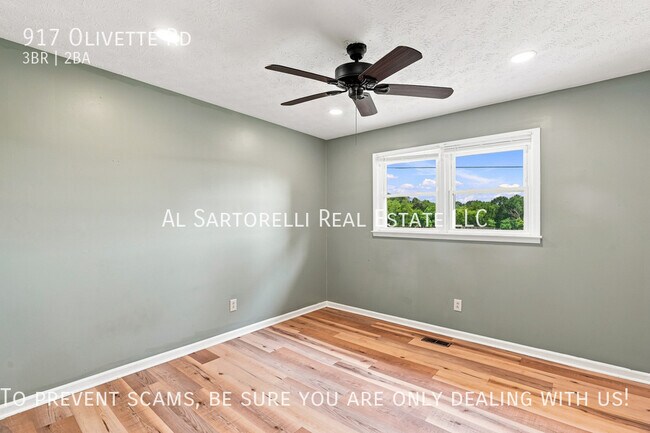 Building Photo - 917 Olivette Rd