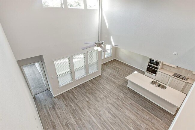 Building Photo - 85 Fermata Ln