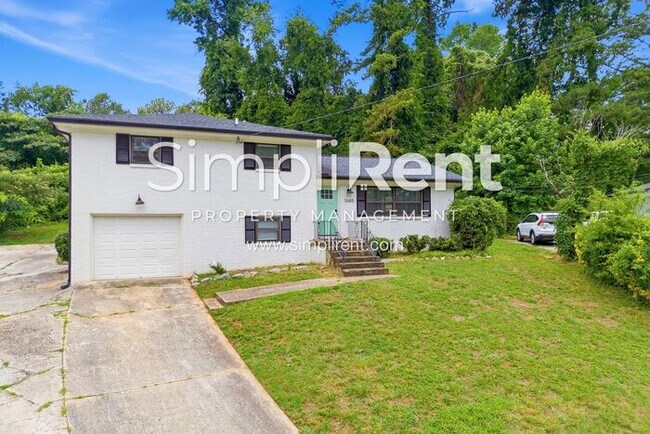 Building Photo - *First Month's Rent Free w/ a 13 month Lease*