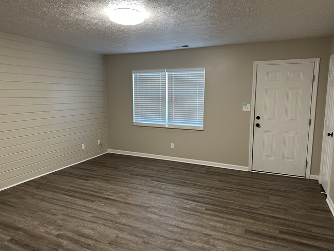 Living Room - 2213 Douglas Dam Rd