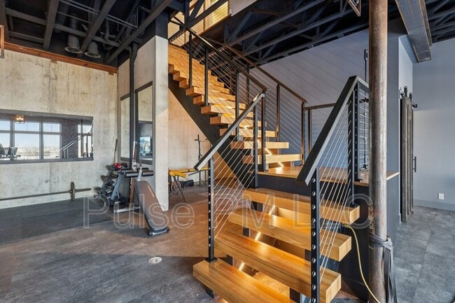 Building Photo - 1226 Grays Peak