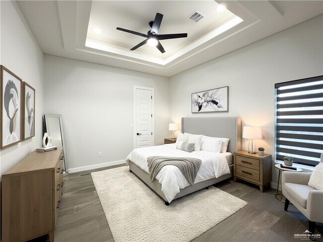 Building Photo - 27 Cooper Ln