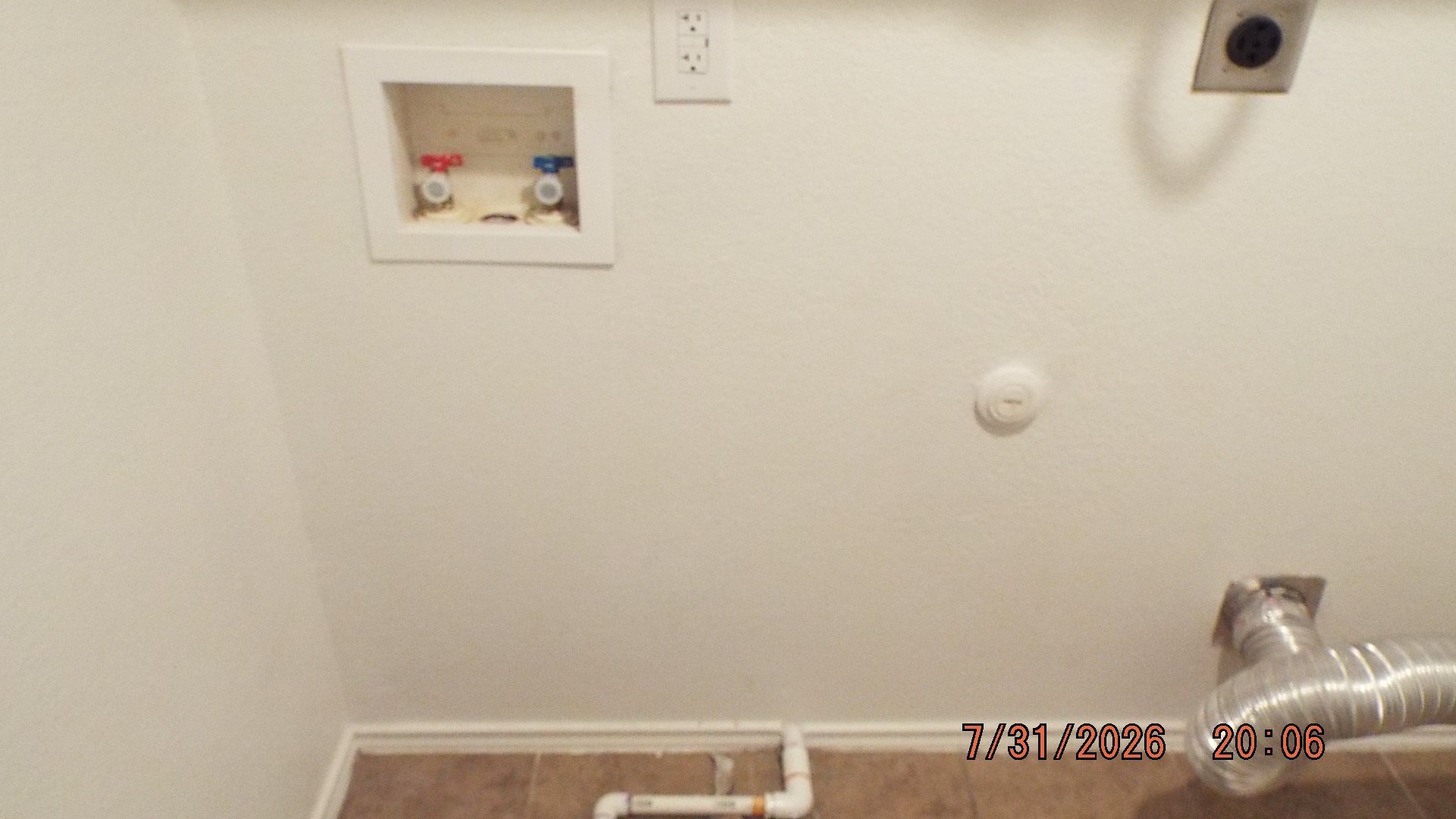 Building Photo - 113 W Gemini Ln