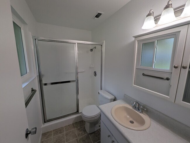 Building Photo - 3473 Margaret Dr