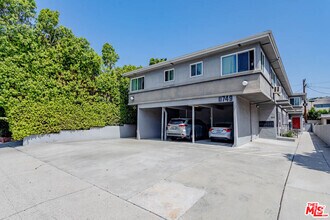 Building Photo - 11749 Riverside Dr