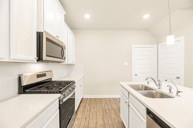 Building Photo - 17462 Buckeye Br
