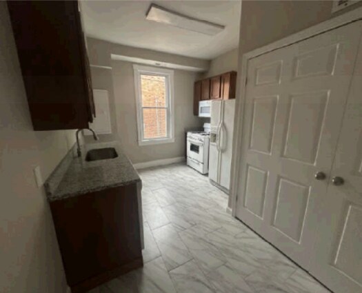 Building Photo - 3823 Park Heights Ave