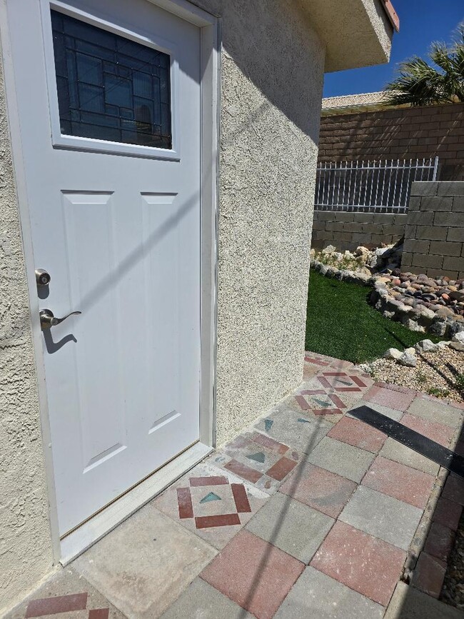 Building Photo - 9856 San Felipe Rd