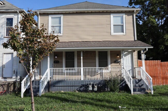 Building Photo - 362 Hosack St