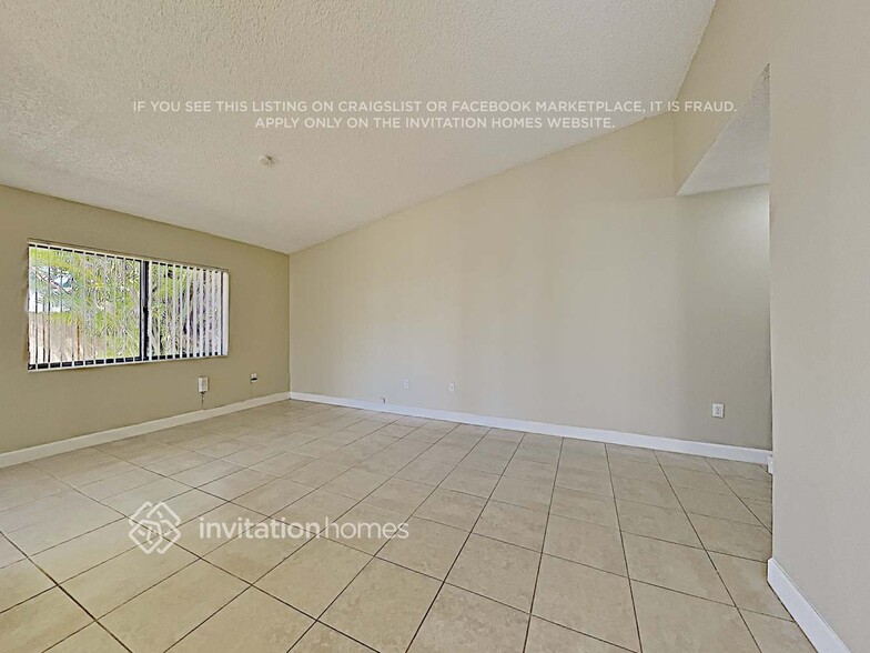 Building Photo - 21684 SW 98th Pl