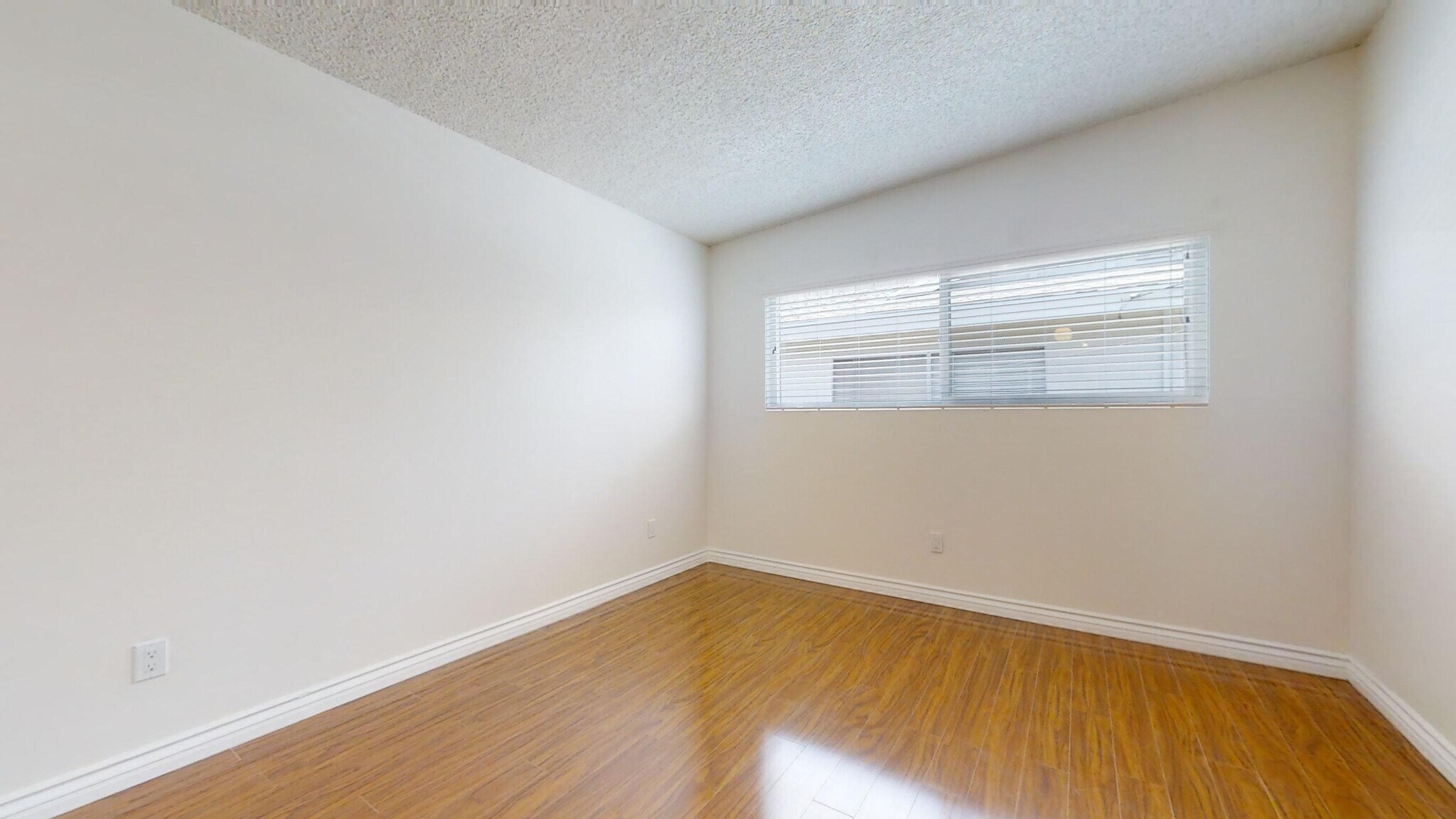 Building Photo - 1210 Amethyst St