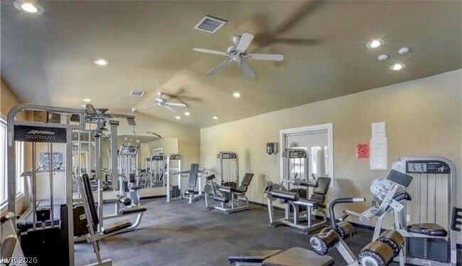 Building Photo - 5044 River Glen Dr