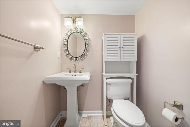 Building Photo - 3924 Taney Ave