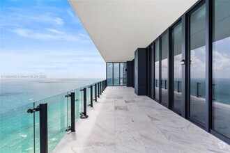 Building Photo - 17141 Collins Ave