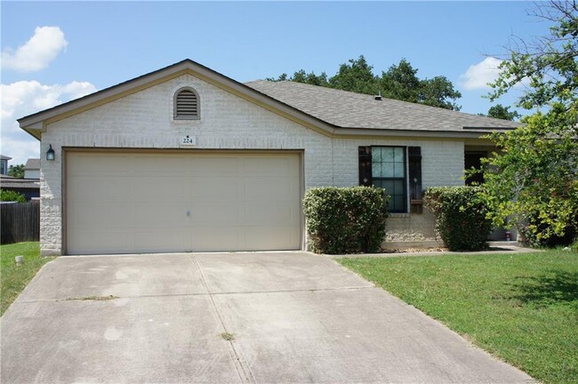 Building Photo - 224 Wildwood Dr