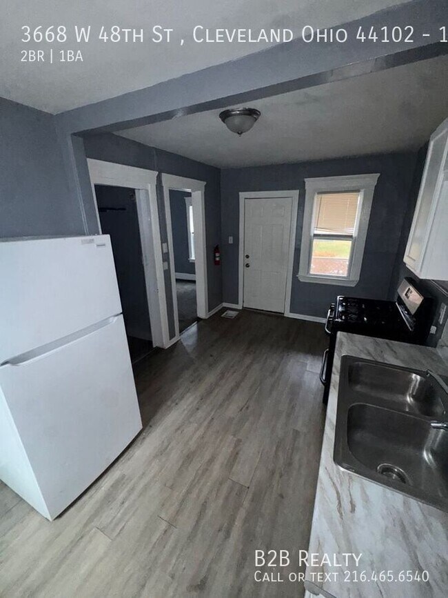 Building Photo - 3668 W 48th St