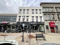 Building Photo - 8-12 Center Square