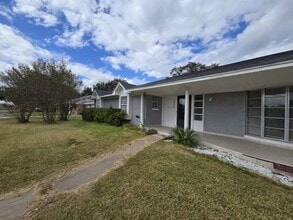 Building Photo - 1903 Britton St