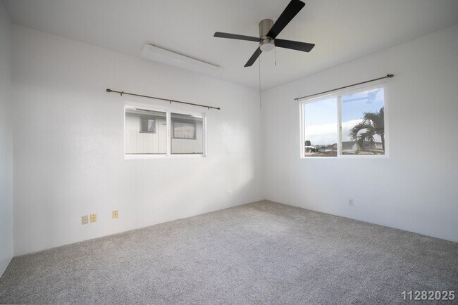 Building Photo - $3650.00 | 4bd/1.5ba Duplex in Pacific Palisades Pearl City