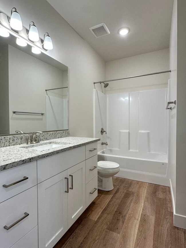 Building Photo - Brand New 3 Bed / 2.5 Bath Townhome in Sugar Mill Community