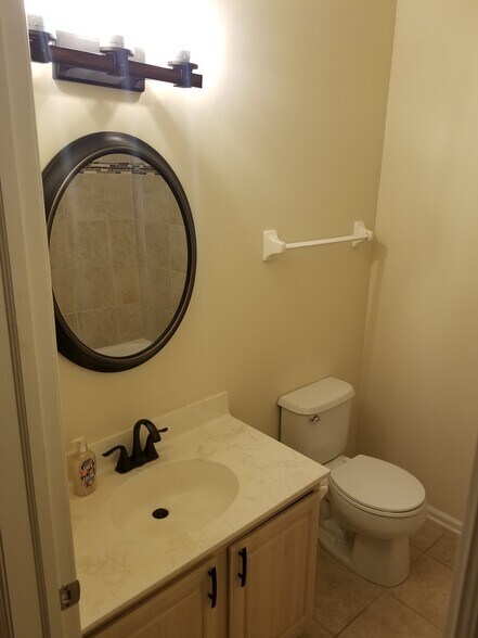 Second Bathroom - 6126 Inishmore Ln