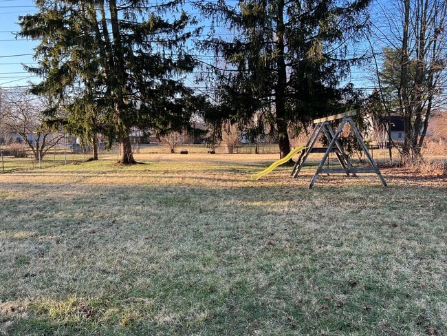 Building Photo - 1458 Norma Rd
