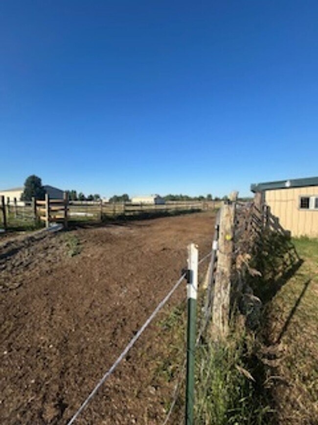 Building Photo - Rare Horse Property in Billings Heights – ...