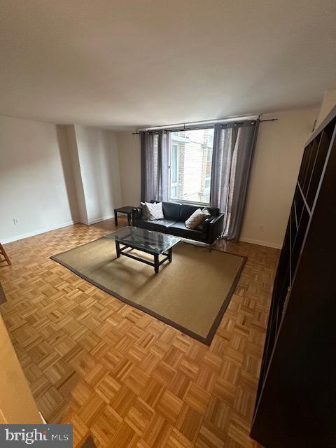 Primary Photo - 950-925 25th St NW