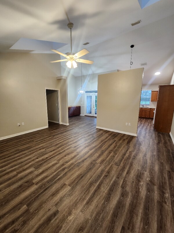 Building Photo - 5785 US-441