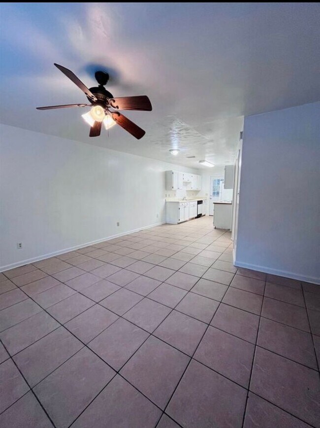 Building Photo - 1285 Rumba Ln