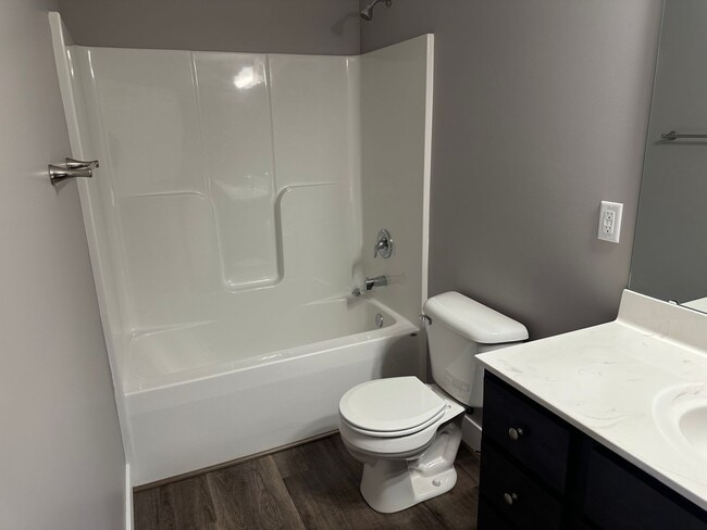 Building Photo - 4609 Castle Pines Dr