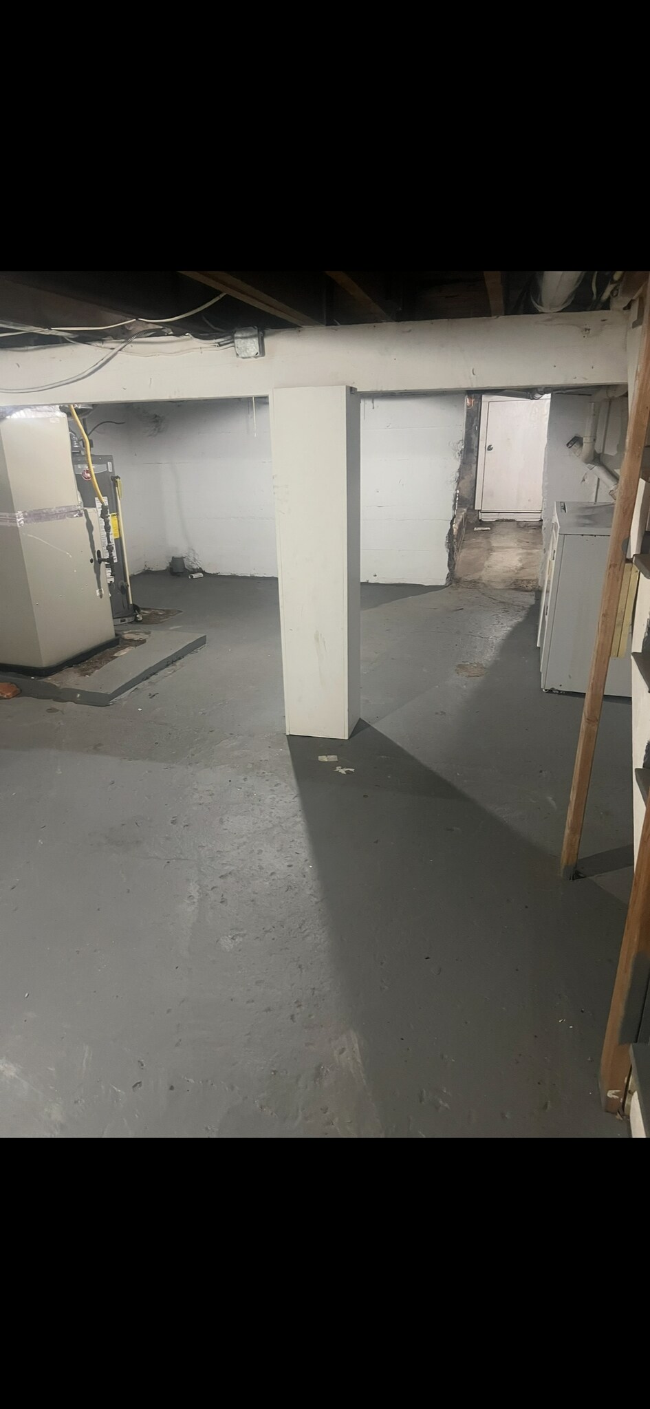 Building Photo - 220 Colgate Ave