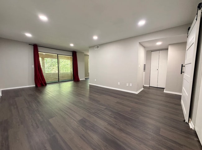 Building Photo - 2 Bed and 2 Bath in Norcross! Get 50% OFF your FIRST MONTH RENT!