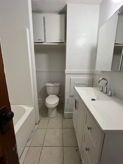 Building Photo - 510 S Kaley St