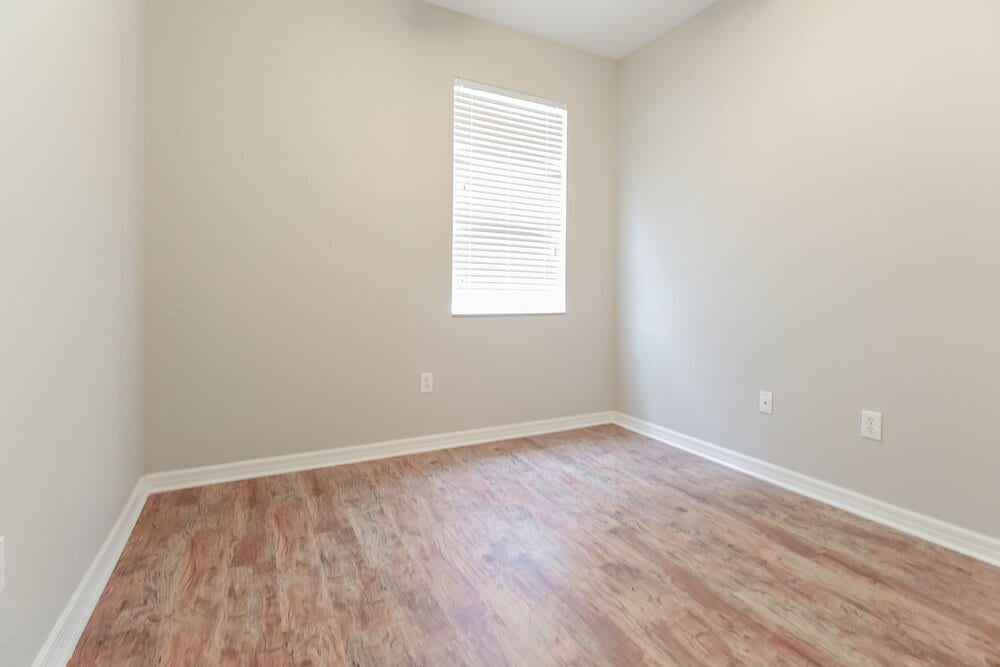 Building Photo - 7320 Forest Mere Dr