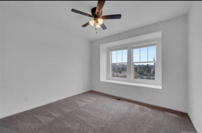 Building Photo - 1107 Anker Dr