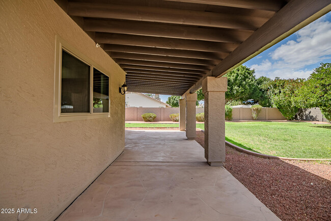 Building Photo - 8632 W Via Montoya Dr
